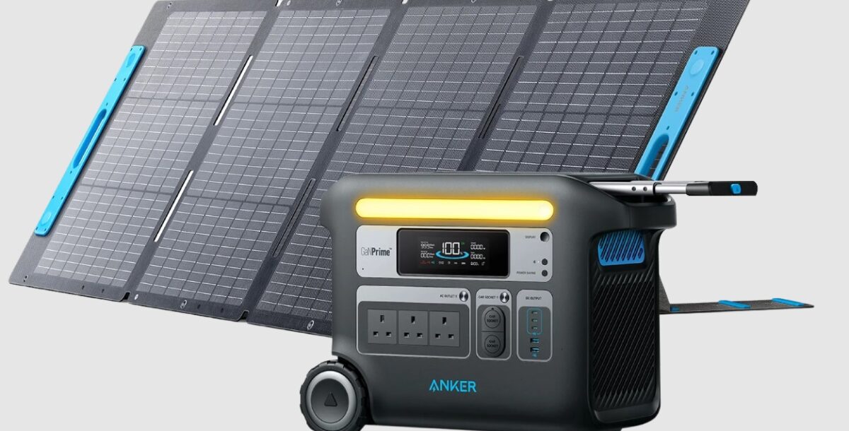 The Anker SOLIX F2000 solar generator, a battery power station available with up to 1,000W of portable solar panels.