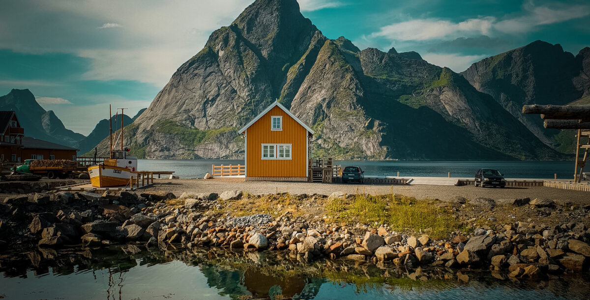 A house by a lake