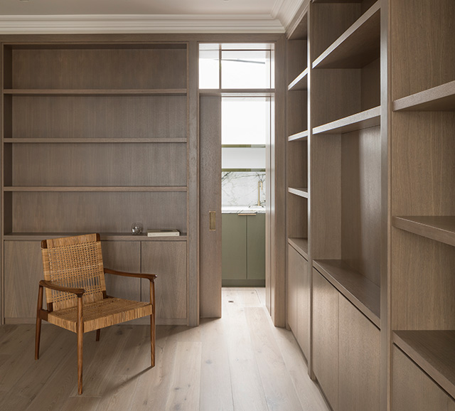 pocket door with entertaining bar in reception room - extension - grand designs 